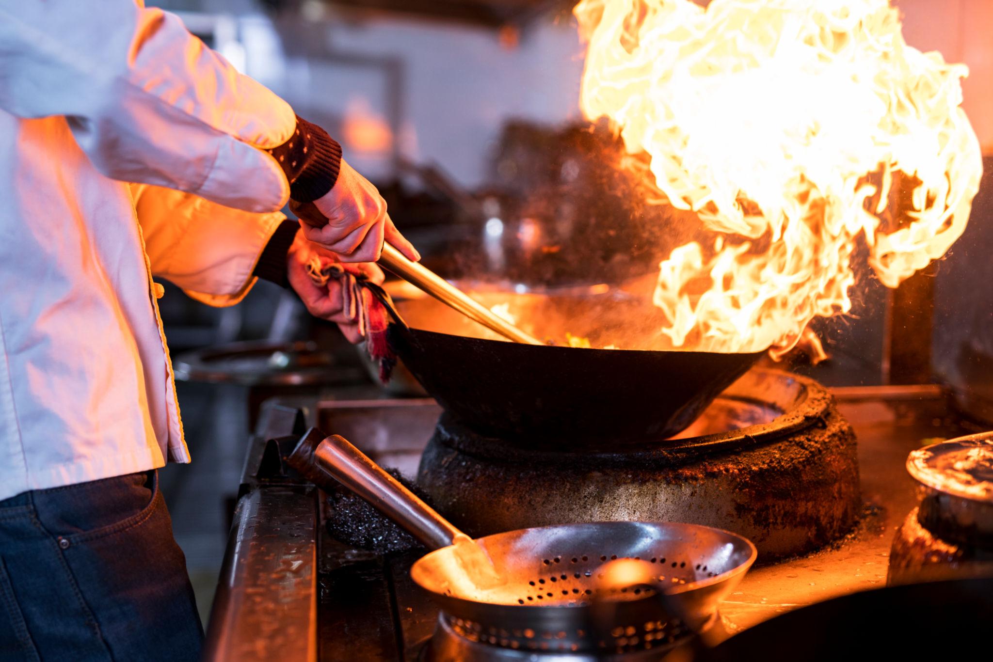 Wok Flambé in Action